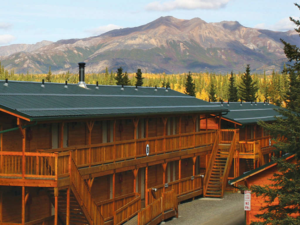 Denali Grizzly Bear Resort