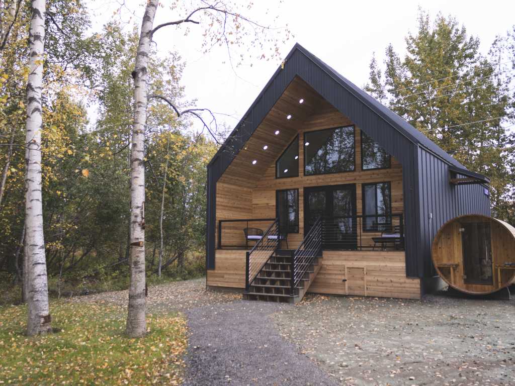 Live Local AK – Stillwater Cottages