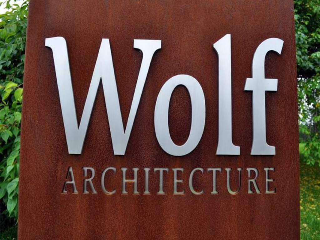 Wolf Architecture