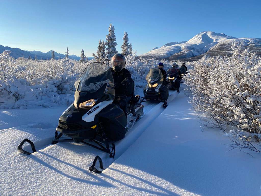 AK Mountain Tours