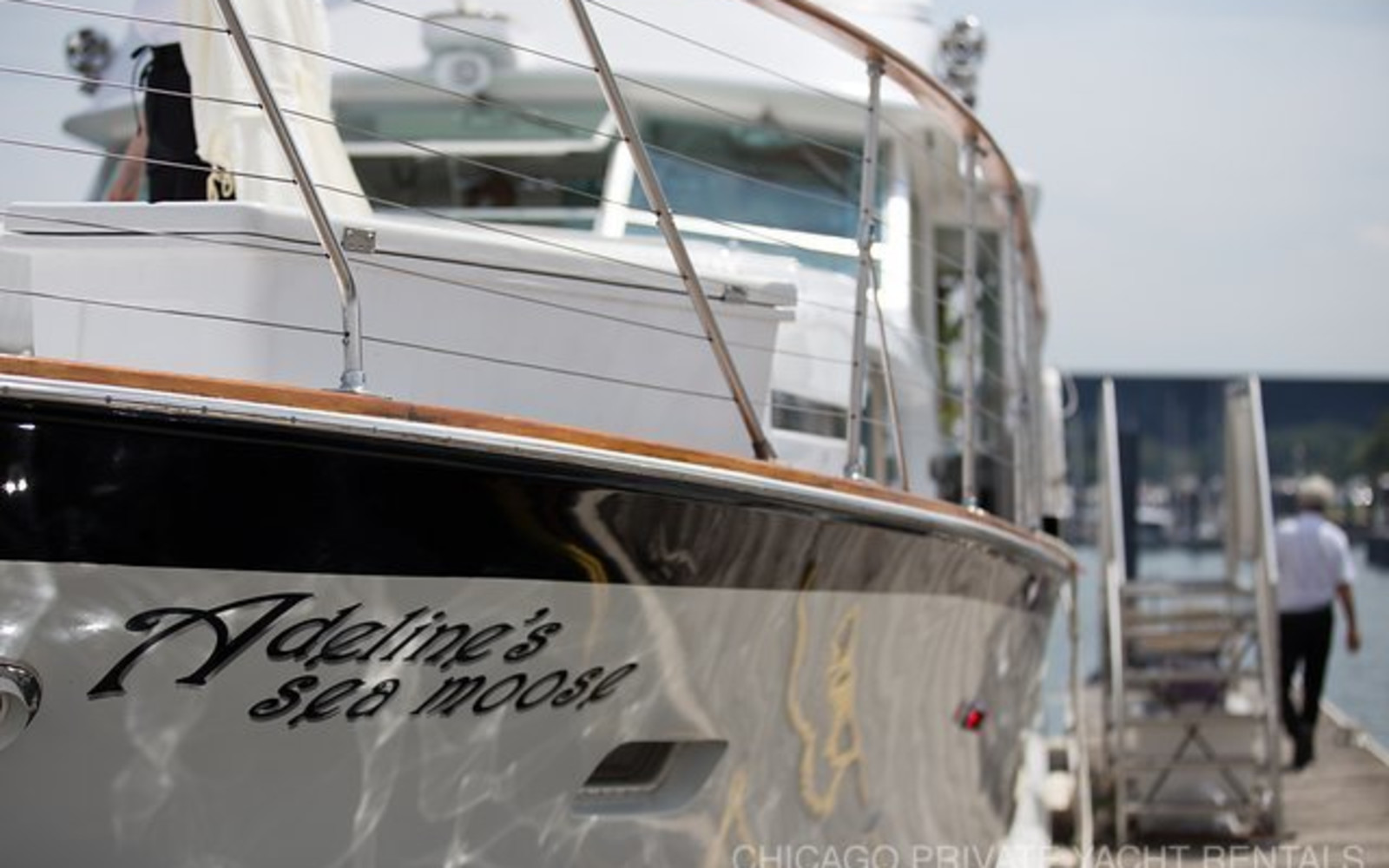Adeline’s Sea Moose – Chicago Private Yacht