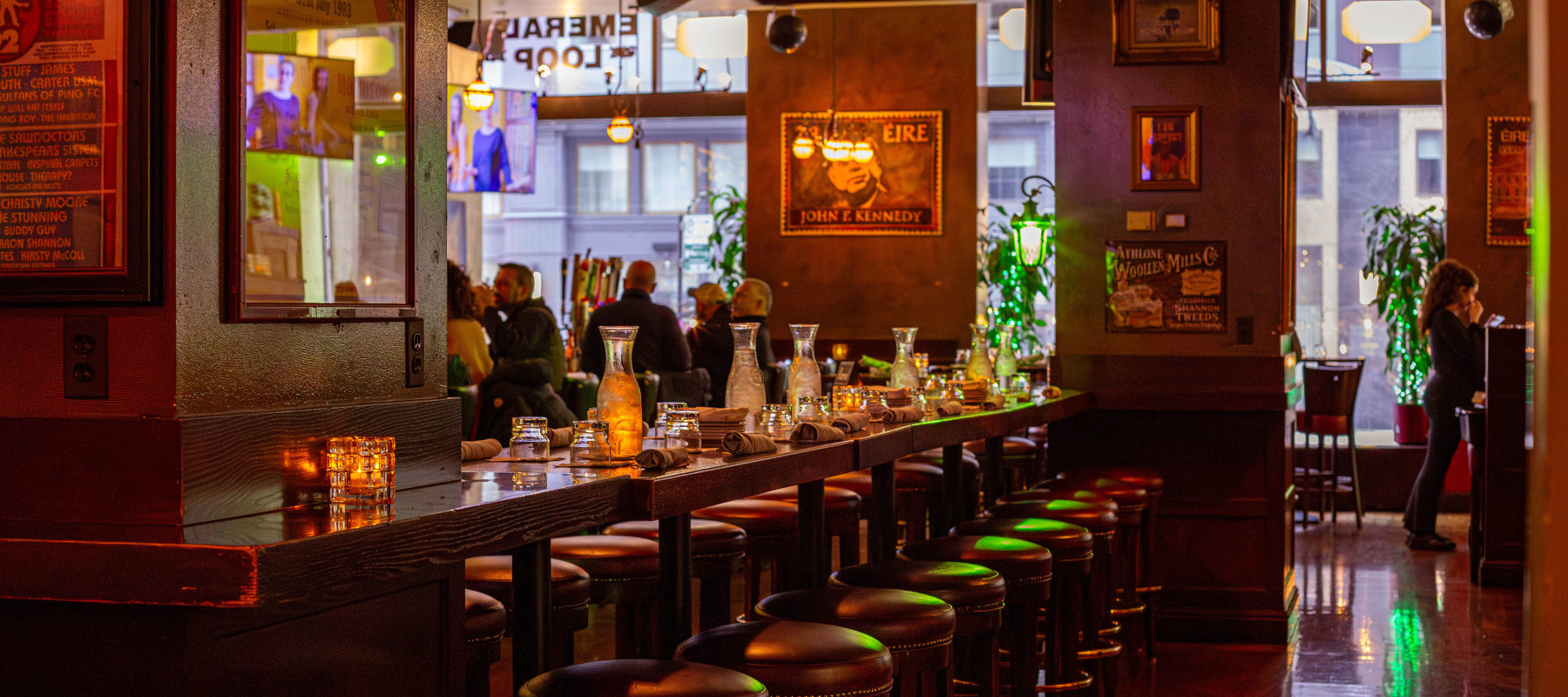 Emerald Loop Bar & Grill