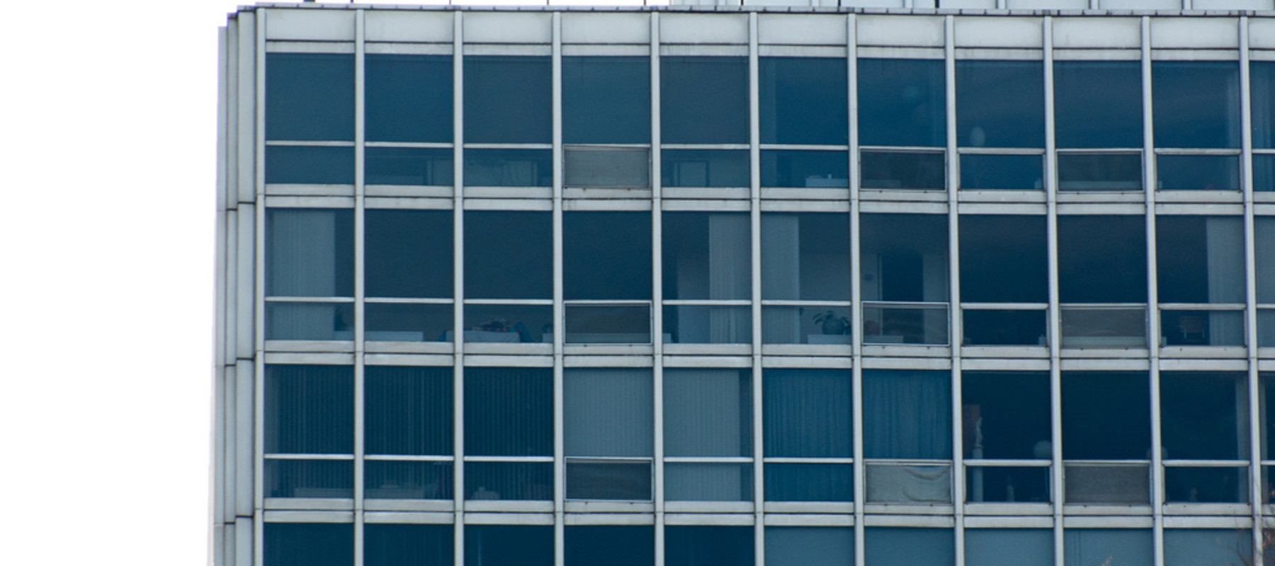 2400 N. Lakeview