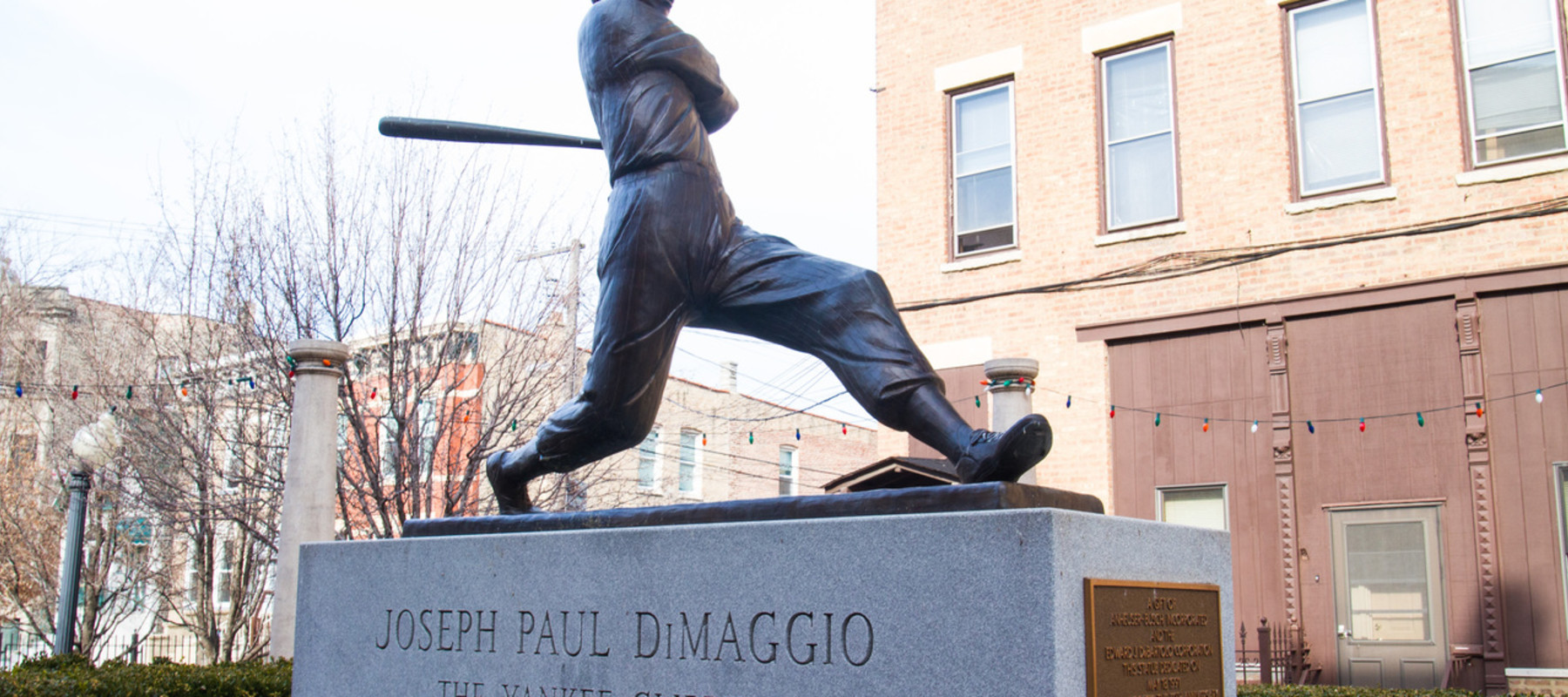 Piazza DiMaggio