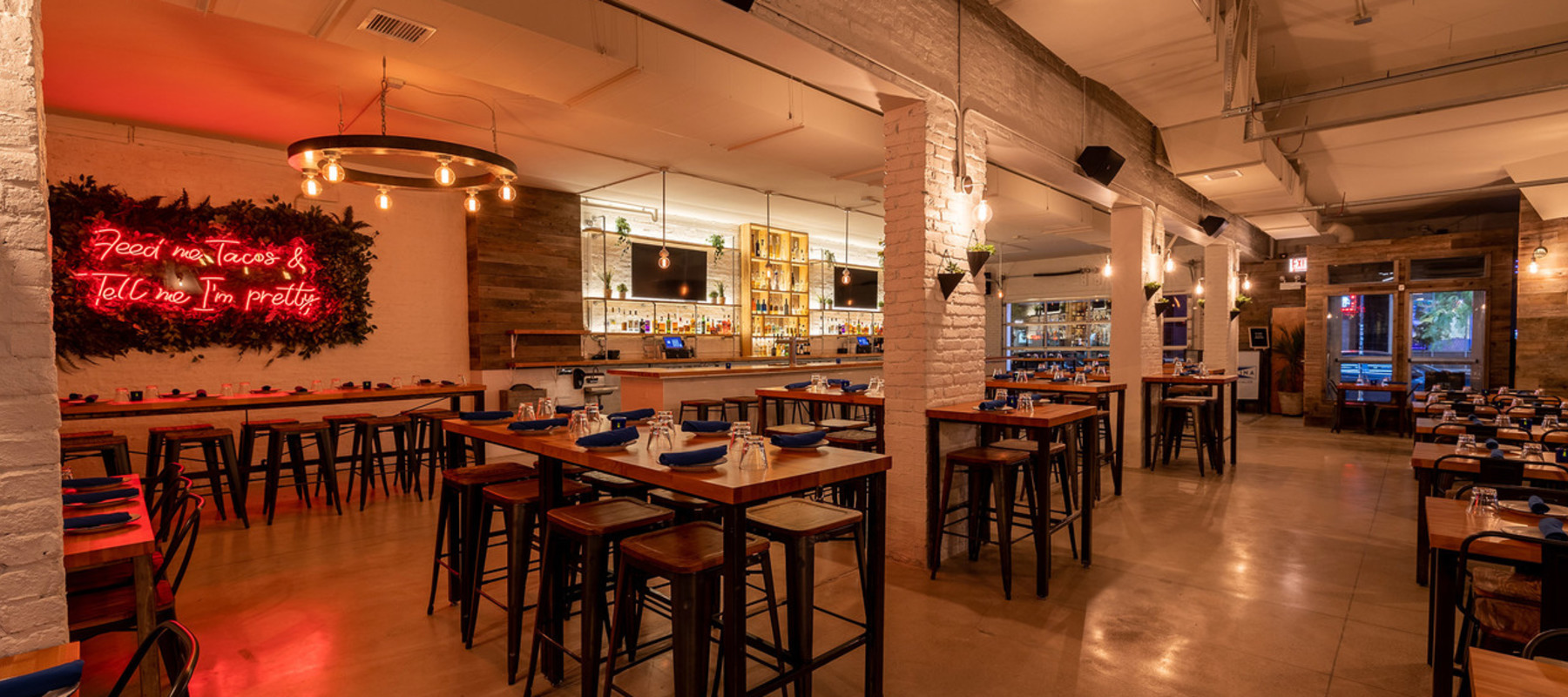 Barcocina – West Town