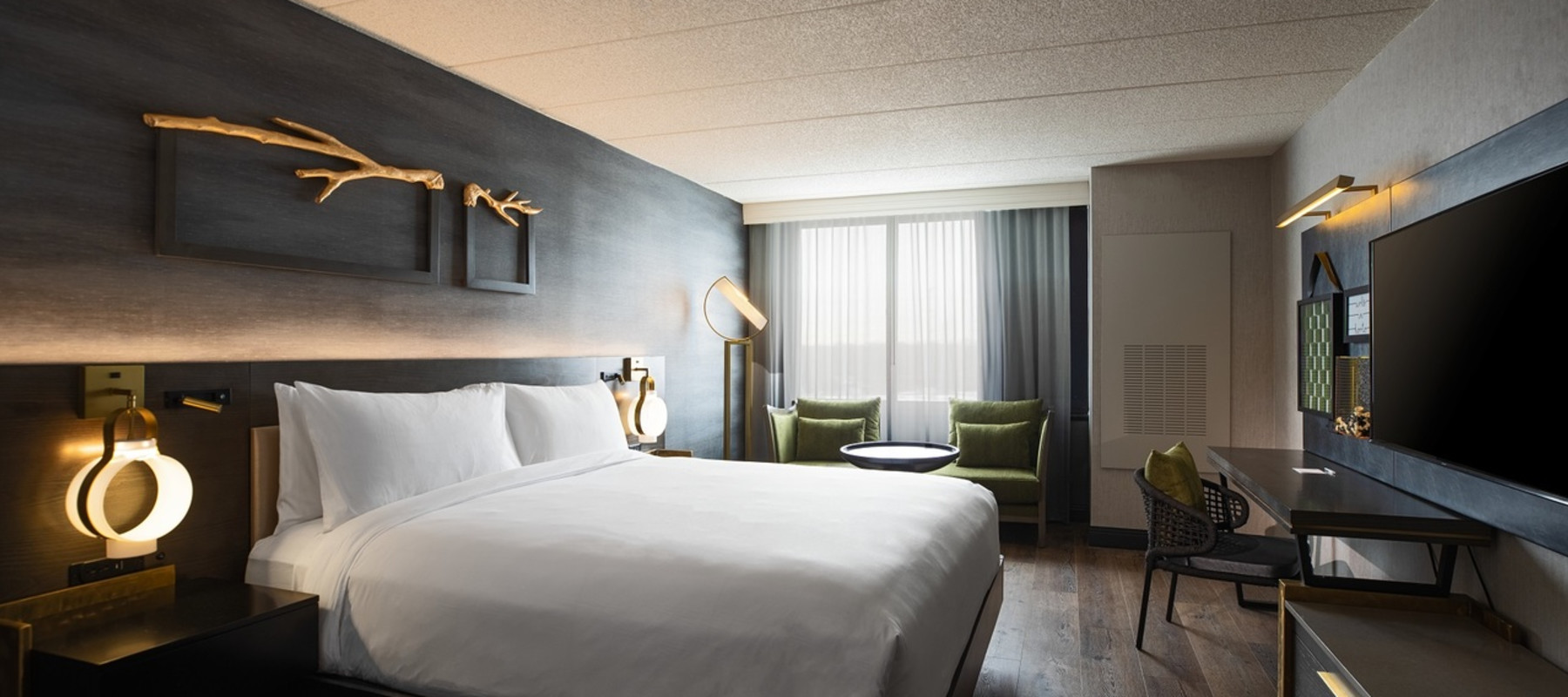 Renaissance Chicago North Shore