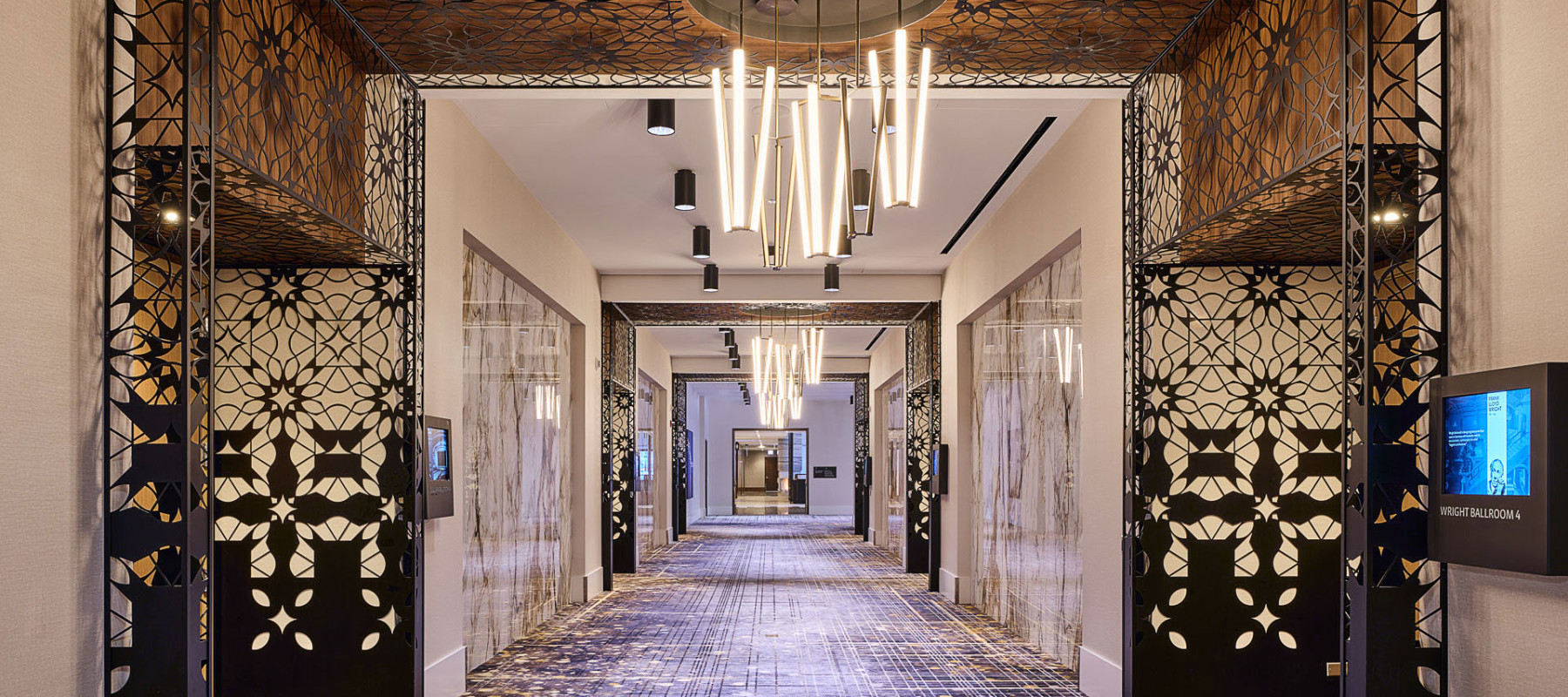 Loews Chicago Hotel