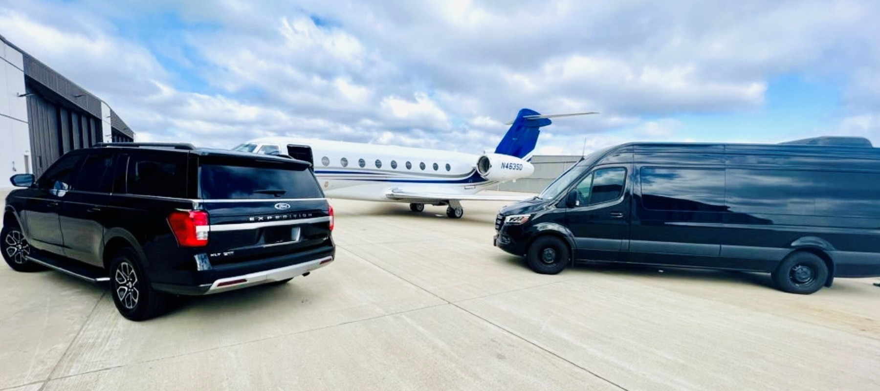 SUV Chicago Limo