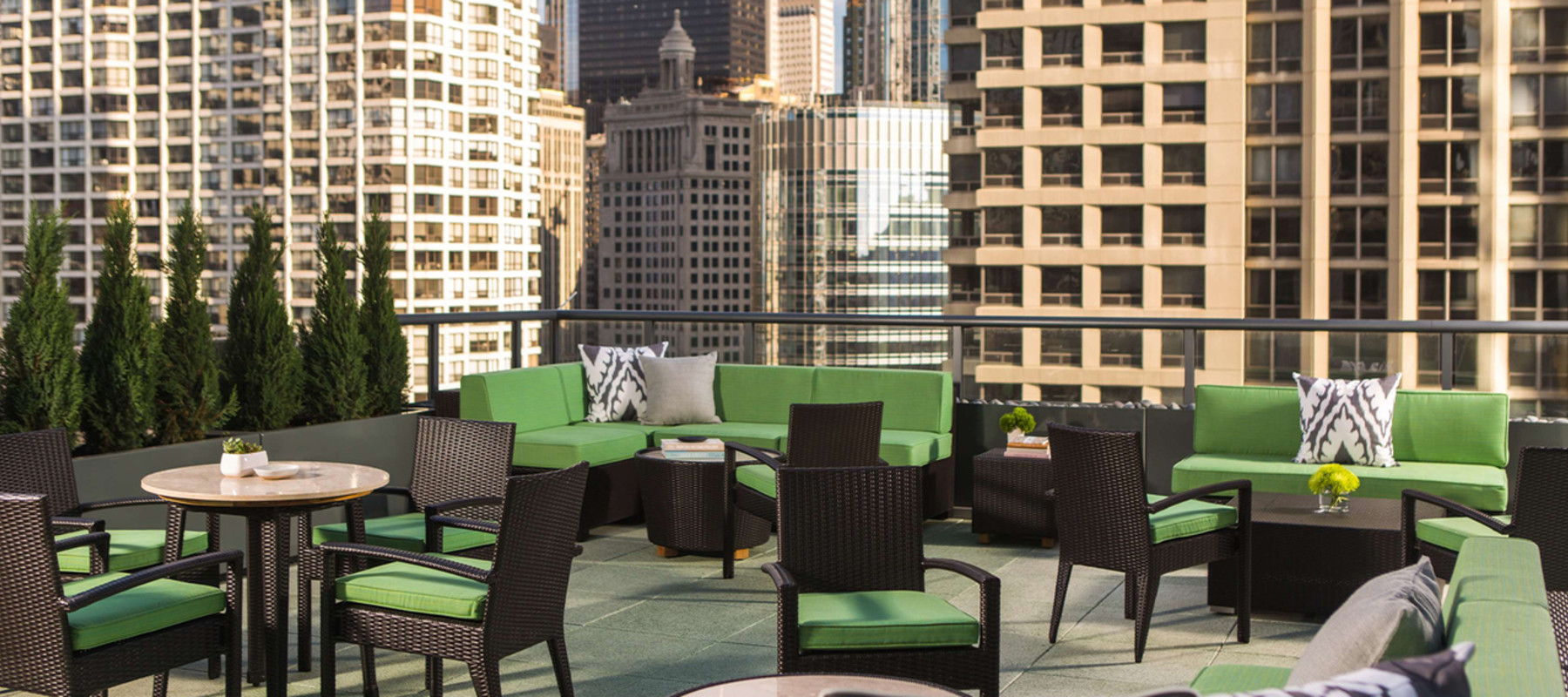 The Royal Sonesta Chicago River North