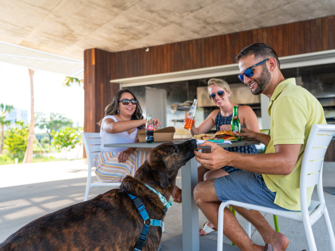 Spa Beach Bistro