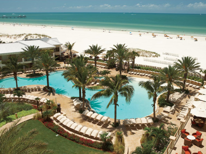 Sandpearl - pool view