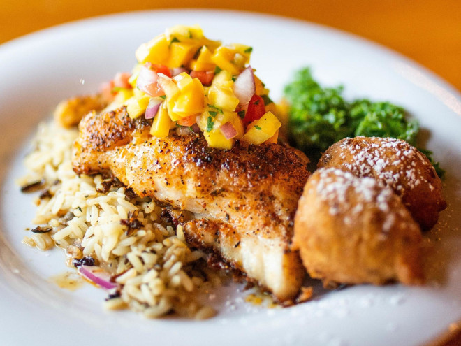 a delicious looking plate of grouper at Friendly Fisherman restaurant in Madeira Beach