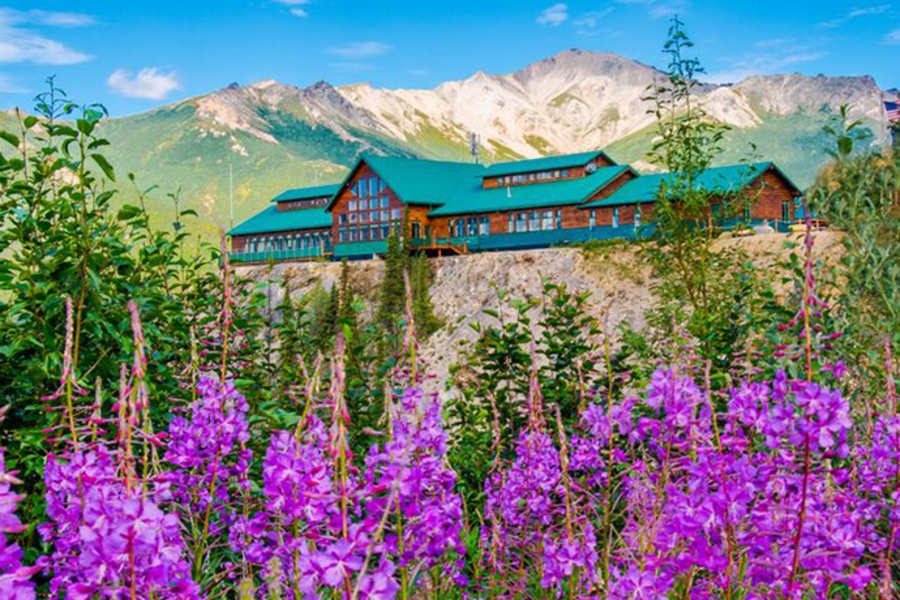 Grande Denali Lodge — image 1 of 10