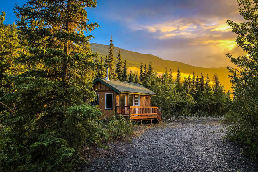 Glacier Breeze Cabin — image 1 of 11