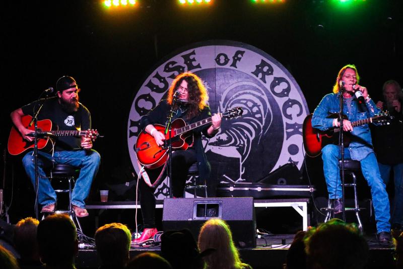 Everything You Need to Know About Dia de los Muertos Street Festival