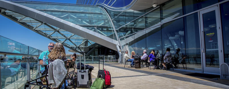 Tips for Enjoying Denver Airport Layovers