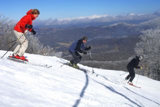 Skiing at Sugar Mountain