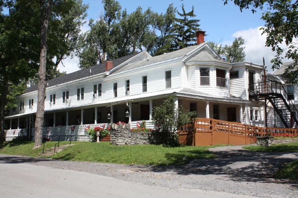 lakehouse com ny