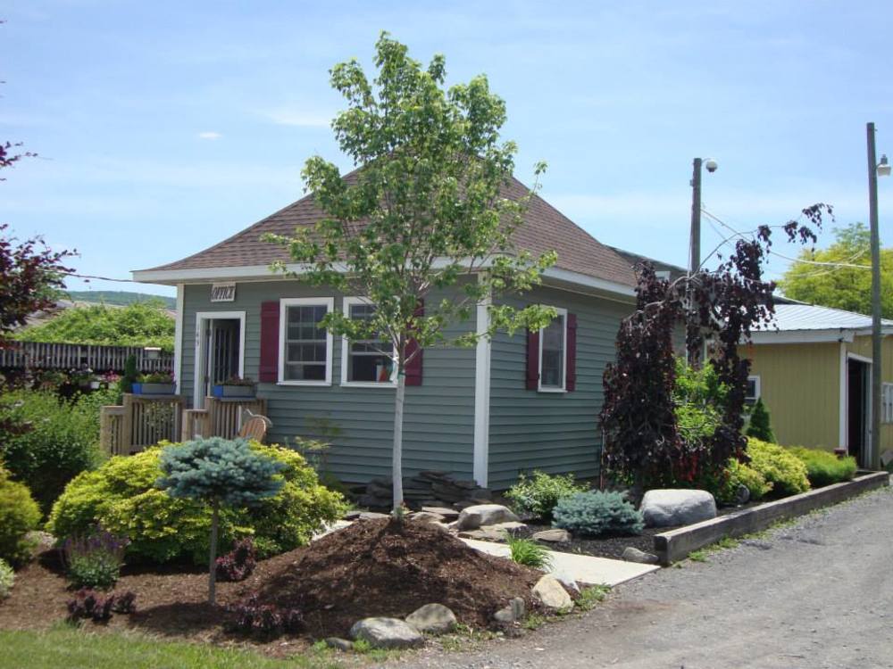 Guernsey's Schoharie Nurseries Visit Schoharie County