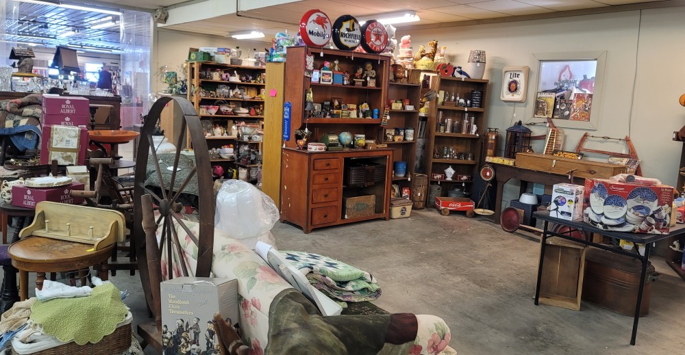 Cobleskill Indoor Flea Market Visit Schoharie County cobleskill-indoor-flea-market-visit-schoharie-county