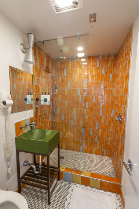 King Suite Bathroom