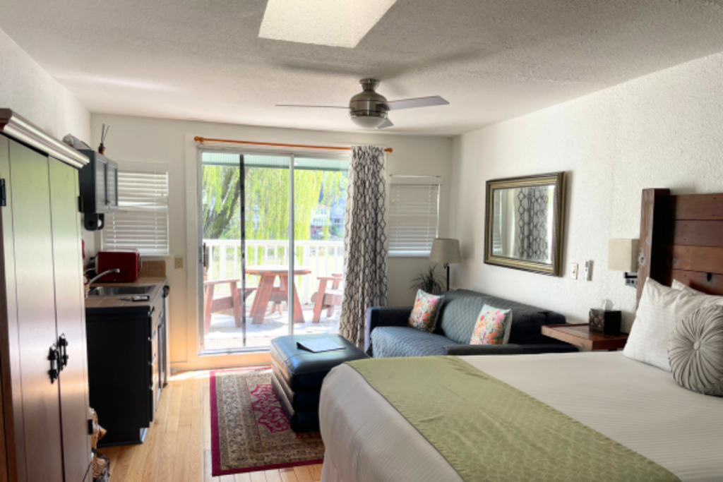 Enjoy spacious rooms with river views