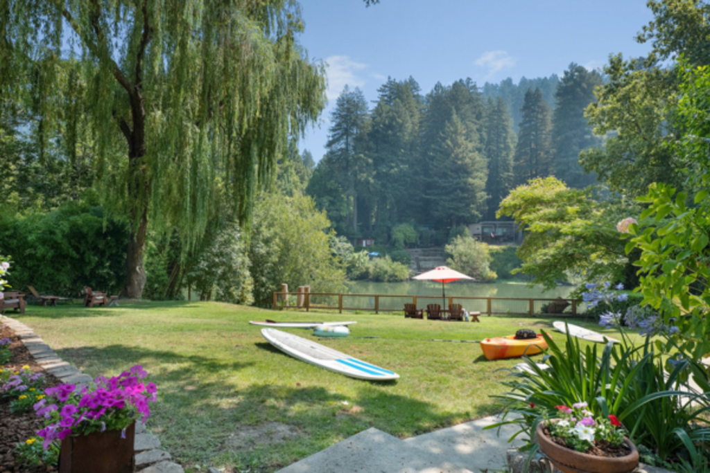 Bring your water toys or rent them nearby!