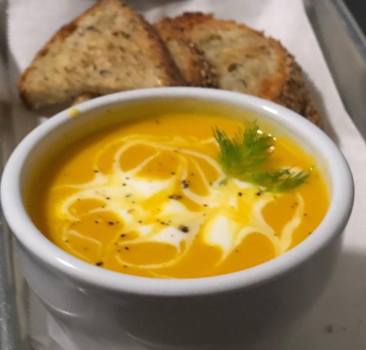 House made soup with garlic bread