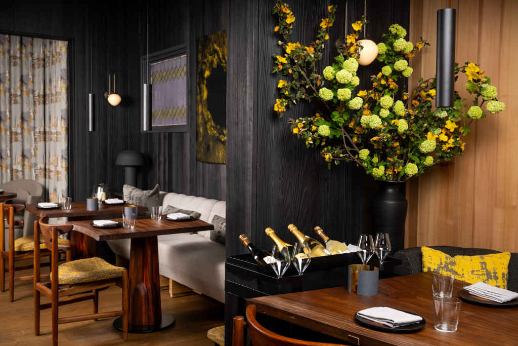 Enclos Restaurant