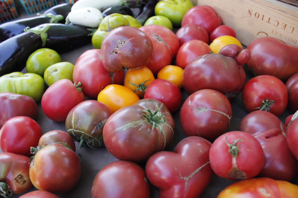 Heirloom tomatoes at the Healdsburg Farmers Market