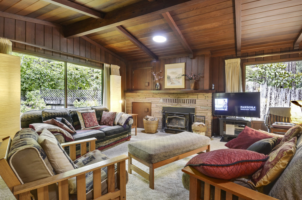 The Living Room, Sequoia Beach Dreamery