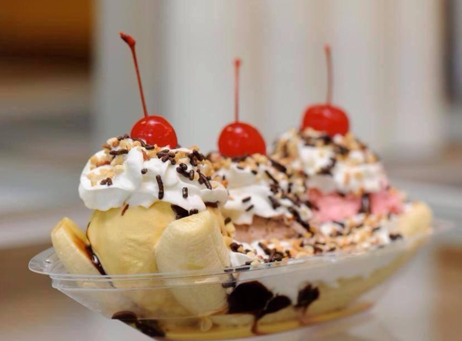 Banana Split - Fresh ingredients and an attention to detail makes every bite - a delight!