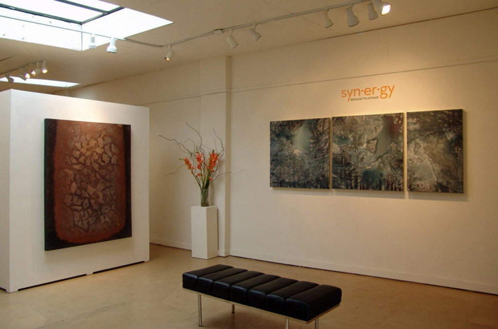Gallery 300
