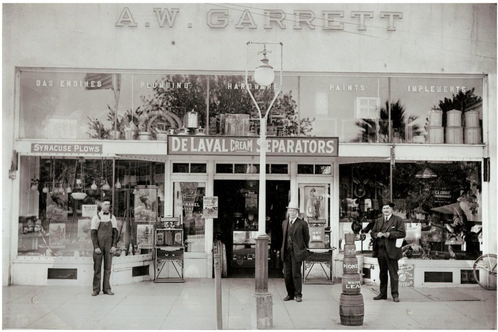 Garrett Hardware and The Gift Horse Home Store - Healdsburg