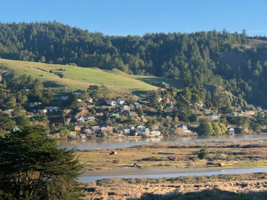 The Littler Town of Jenner by the Sea