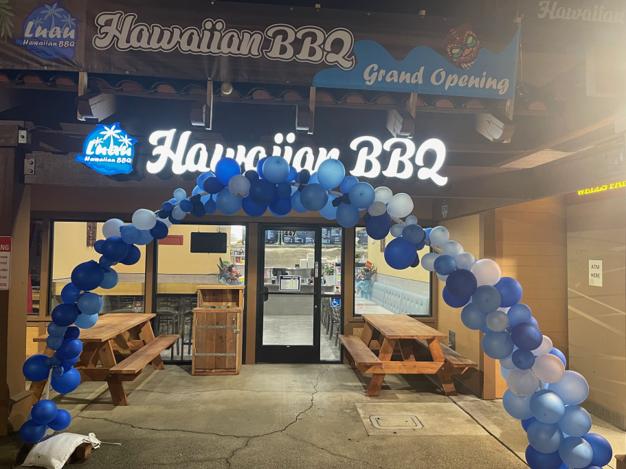 Luau Hawaiian BBQ