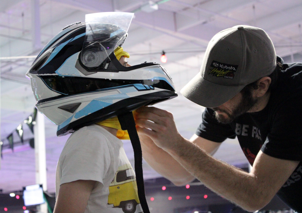 Nitro City Racing - Helmet's On