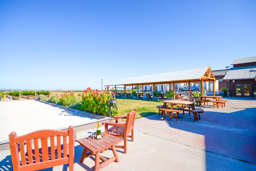 Back Pad - Enjoy wine, bocce ball, cornhole and great views!