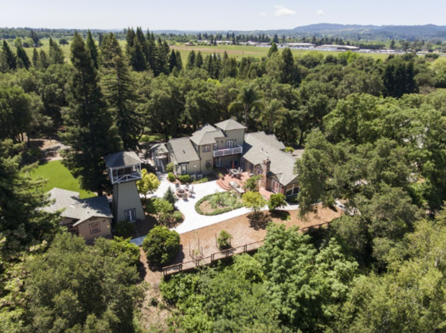 River Stone Estate