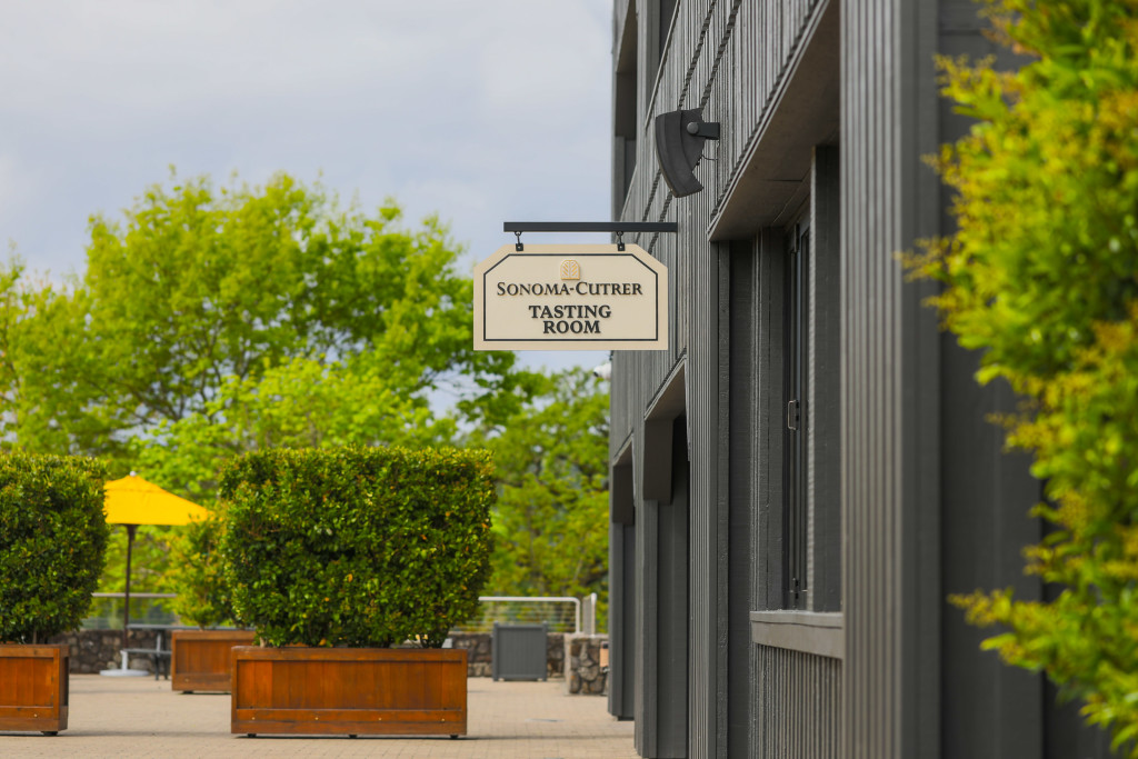 Tasting Room Sign