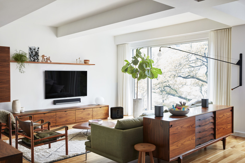 Sonos and Sony accent your living room with great sound and video quality.