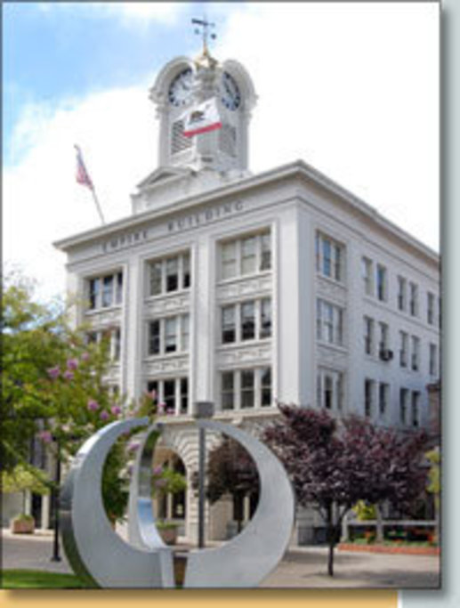 Santa Rosa's Courthouse Square