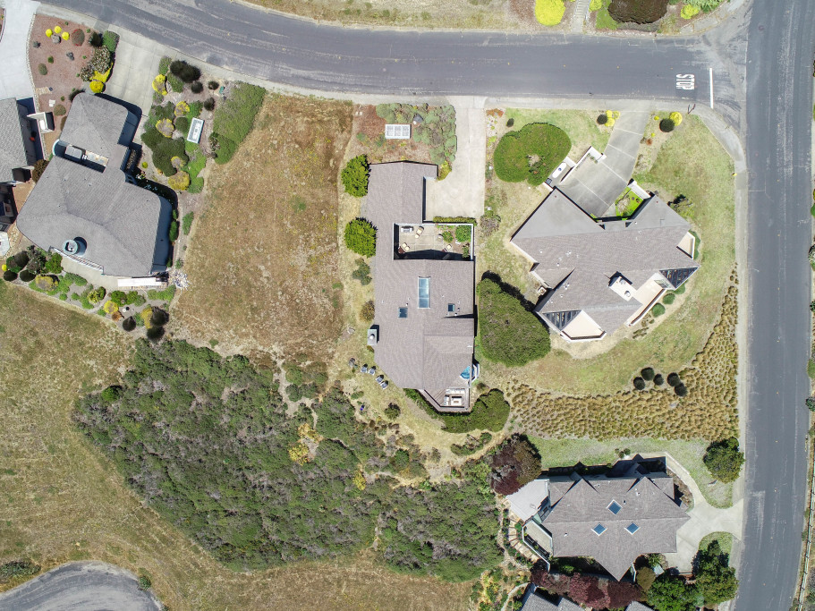 Bird's eye view of the Sea-renity home and yard