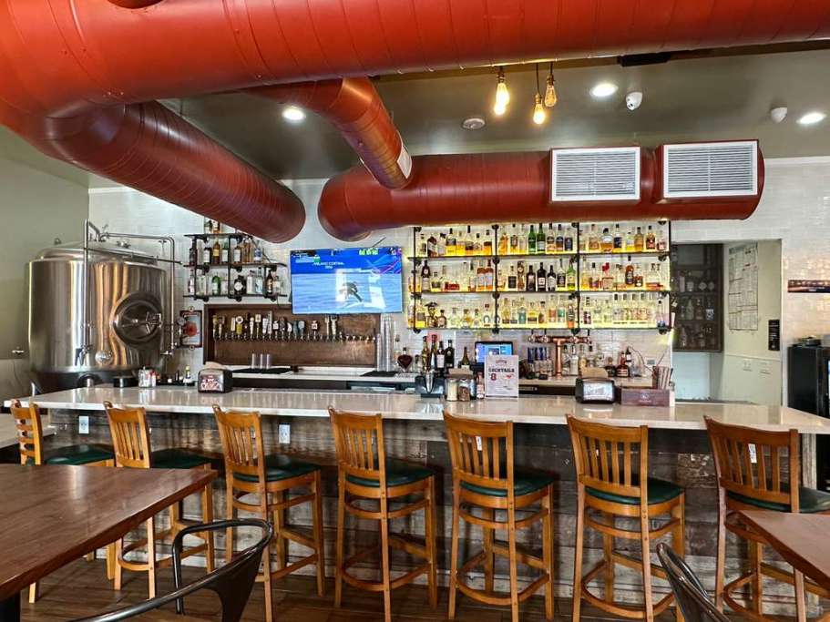 Mountain Mike's Pizza Cleveland Ave.