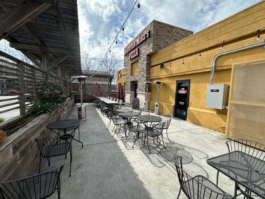 Mountain Mike's Pizza Cleveland Ave.