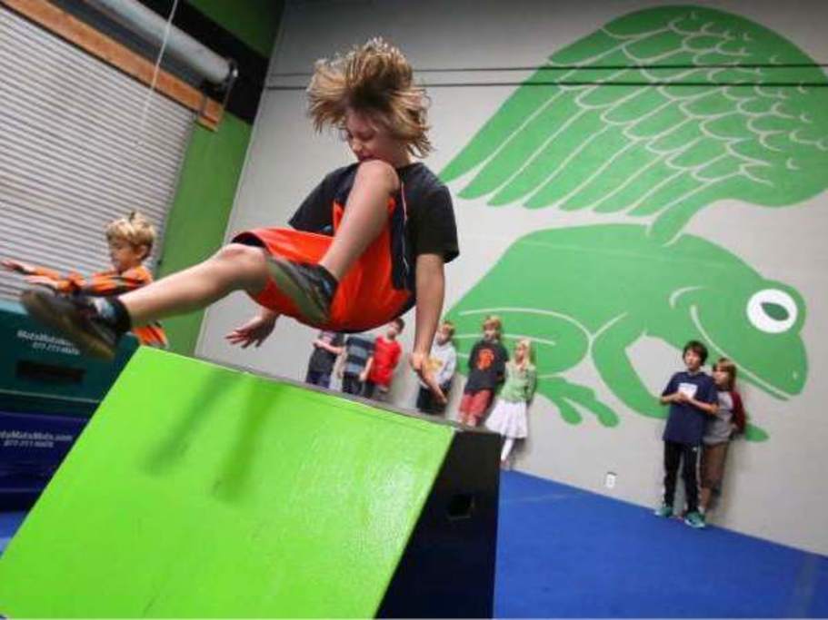 Parkour classes & camps for kids & youth