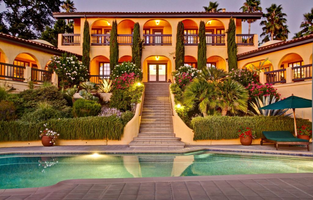 Entry Way