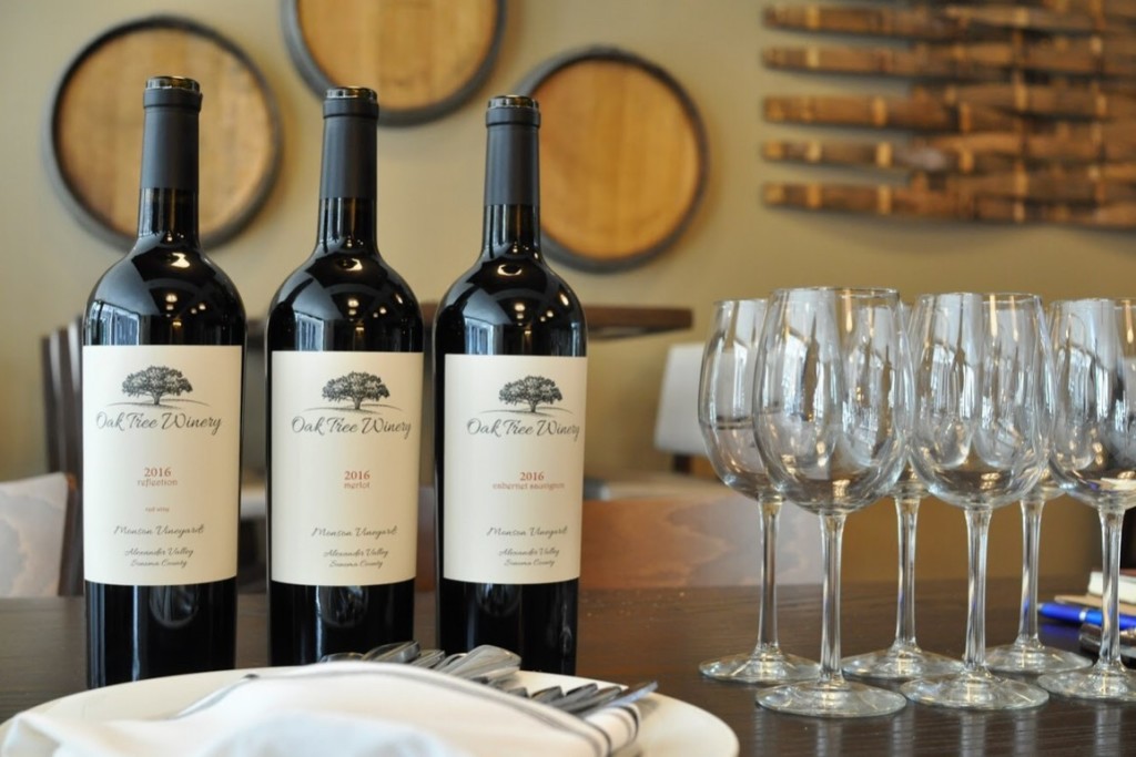 Oak tree wine top