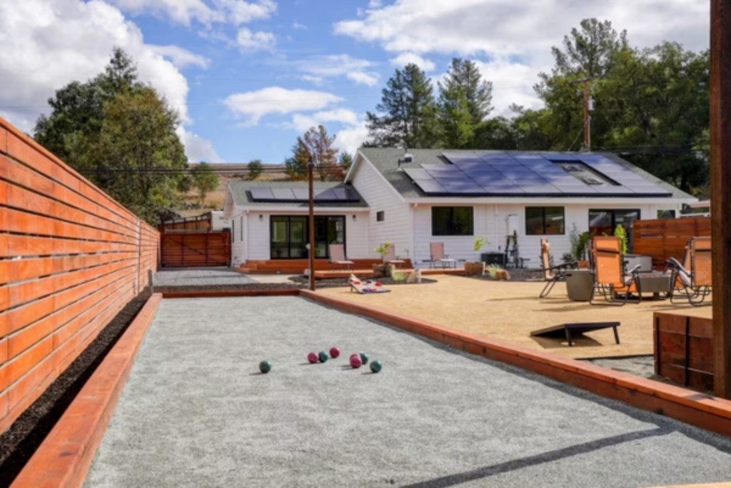 Sonoma Mountain Villa; backyard bocce