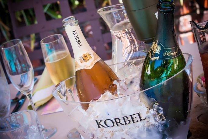 Korbel Champagne Cellars Chardonnay G.H. Mumm Et Cie Moët